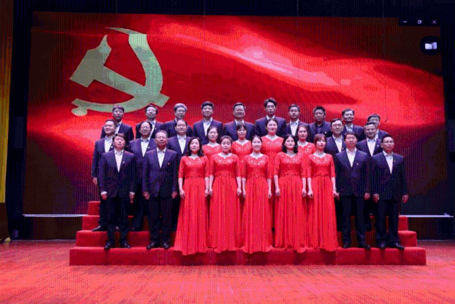 42名移民在希腊海域被救起